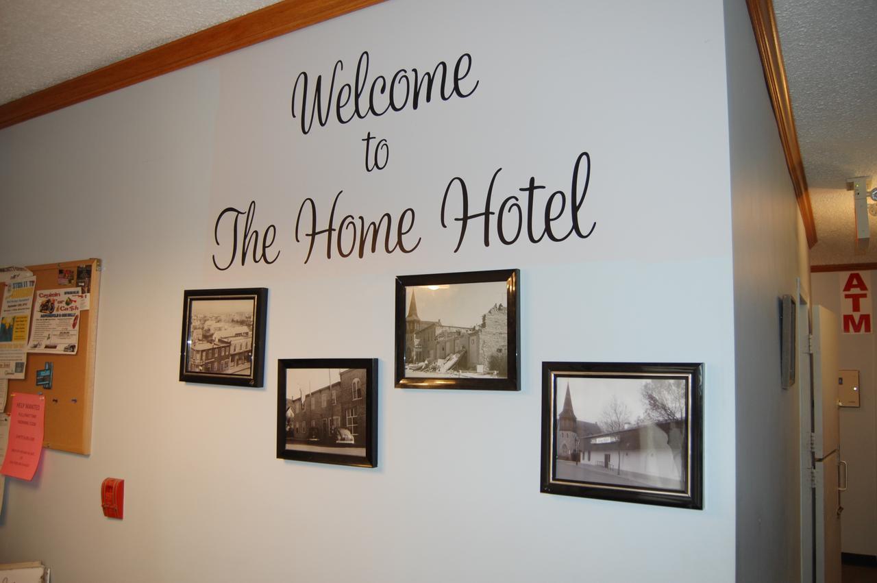 The Home Hotel Boissevain 外观 照片